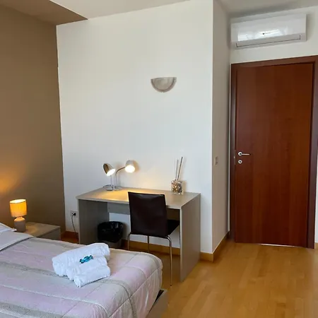 A Casa Di Fabio House アパート バーリ